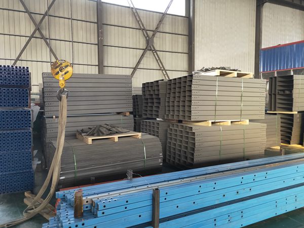 防火喷塑电缆桥架