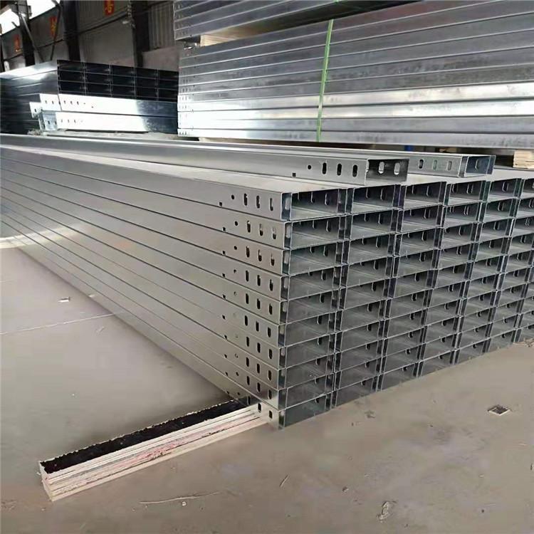 大跨距电缆桥架